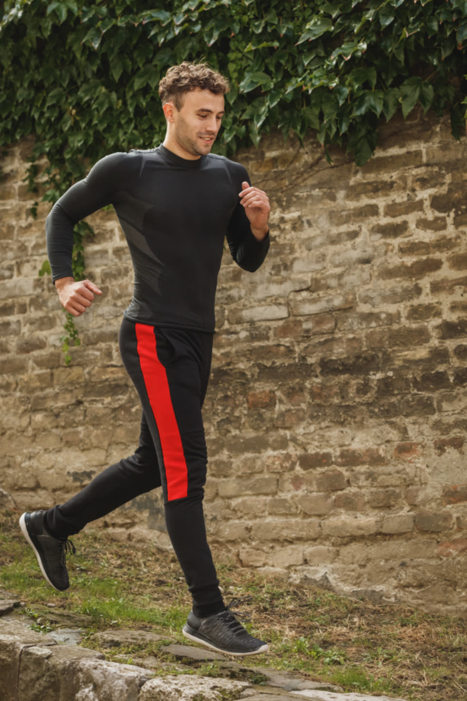 Runner mid stride, the kind of twisting load that injures knee ligaments